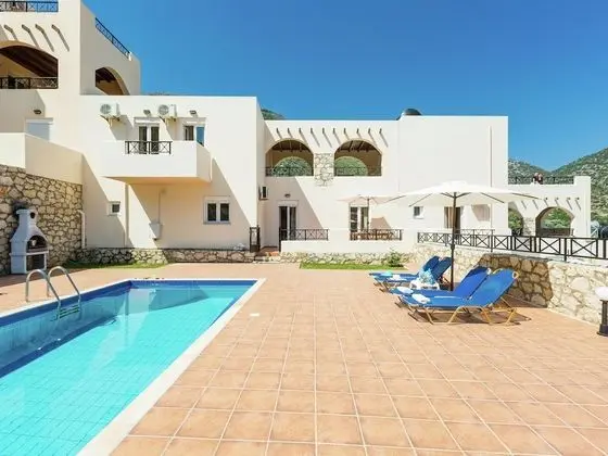 Villa on Hillside, Private Pool, Fantastic Views to bay of Bali and Mountains - Dış Mekan