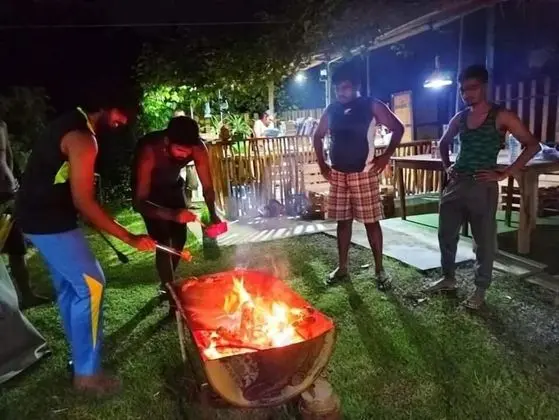 hilltop bungaiow - Yerinde Yemek