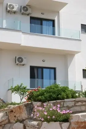 Hilltop Heaven Hotel - Dış Mekan