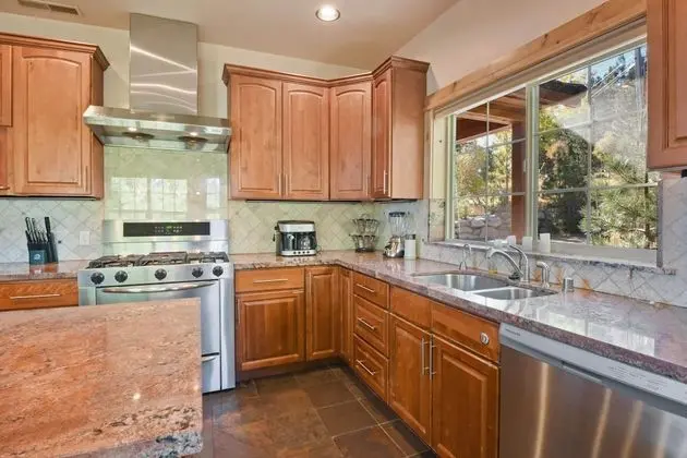 Hilltop Hideaway - Mutfak