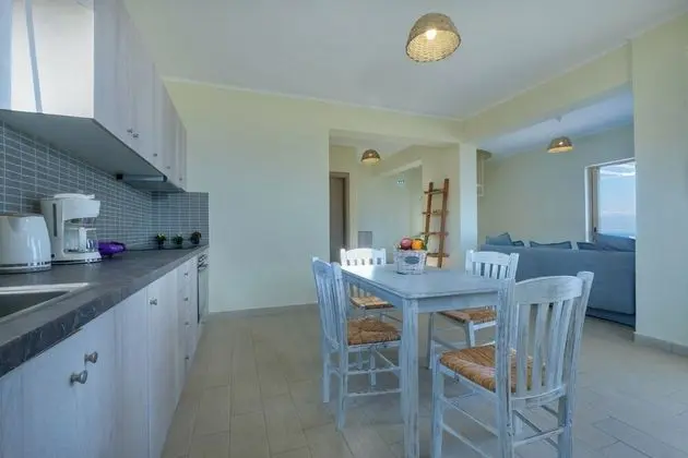 Hilltop Residences - Lobi