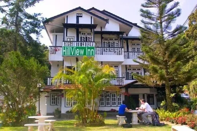 HILLVIEW INN