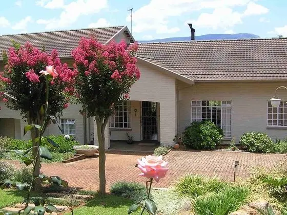 Hillwatering Country House