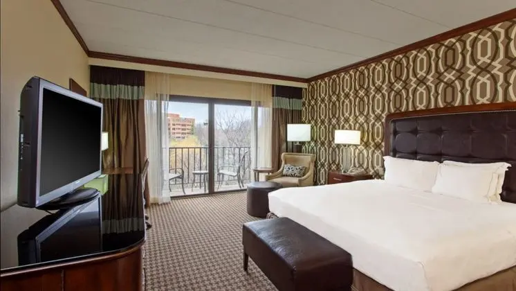 Hilton Alexandria Mark Center