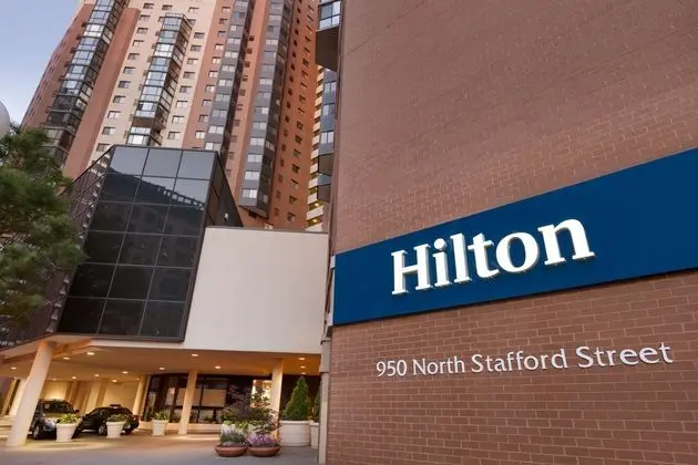 Hilton Arlington, VA - Dış Mekan