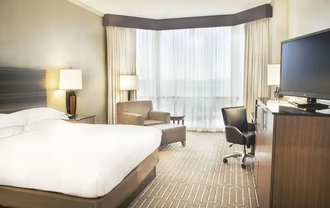 Hilton Charlotte University Place - Oda