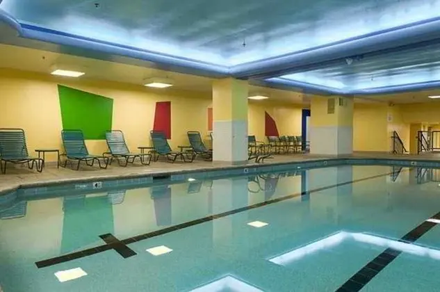 Hilton Cincinnati Netherland Plaza - Havuz