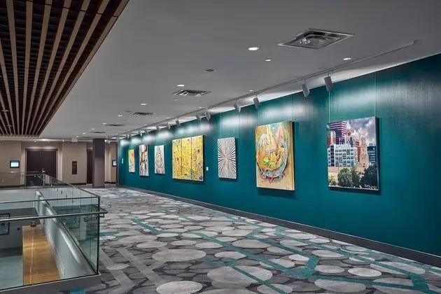 Hilton Des Moines Downtown - Lobi
