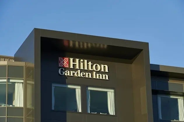 Hilton Garden Inn Albany - Dış Mekan
