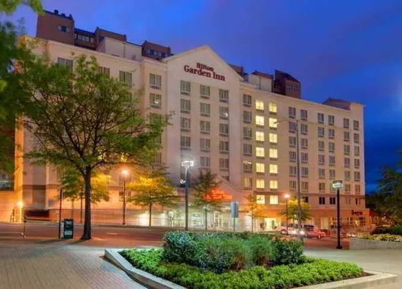 Hilton Garden Inn Arlington Courthouse Plaza 