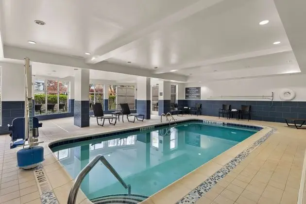 Hilton Garden Inn Atlanta East/Stonecrest - Havuz
