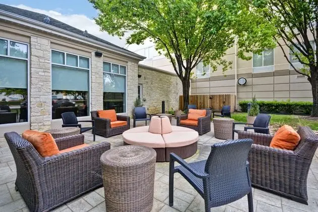 Hilton Garden Inn Austin/Round Rock - Dış Mekan