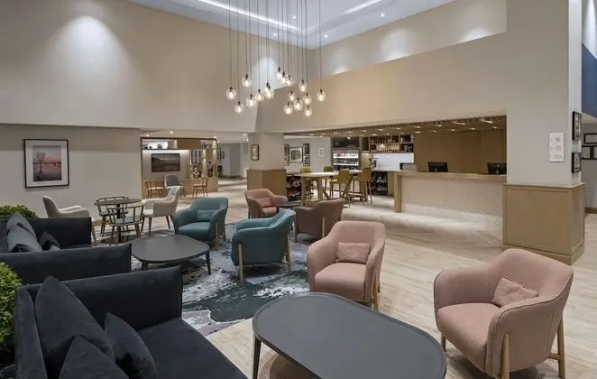 Hilton Garden Inn Balıkesir - Lobi