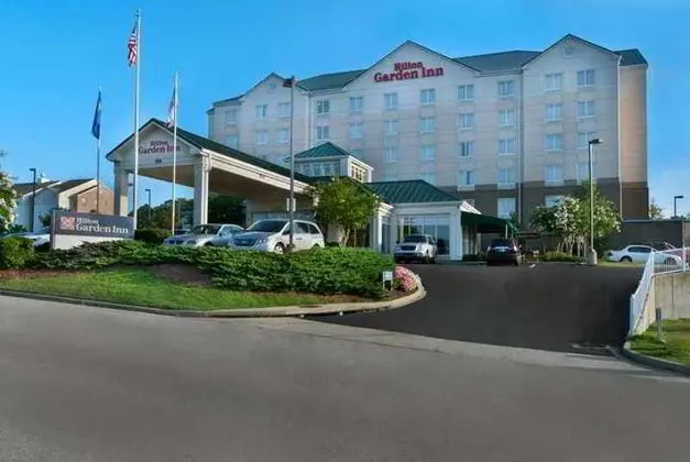 Hilton Garden Inn Birmingham- Lakeshore Drive
