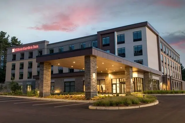 Hilton Garden Inn Boston Canton - Dış Mekan