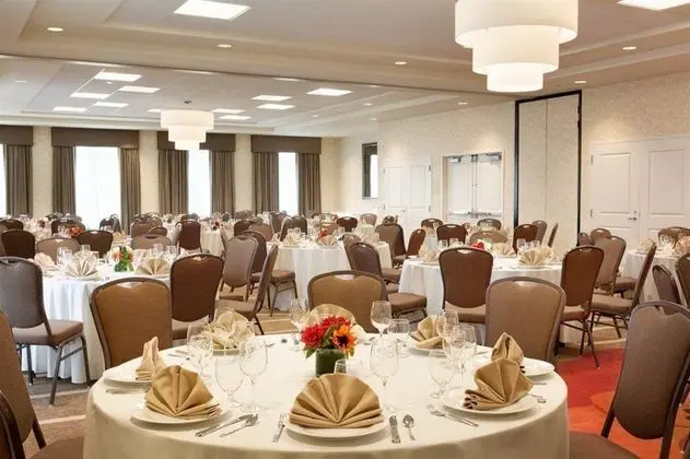 Hilton Garden Inn Boston Logan Airport, MA