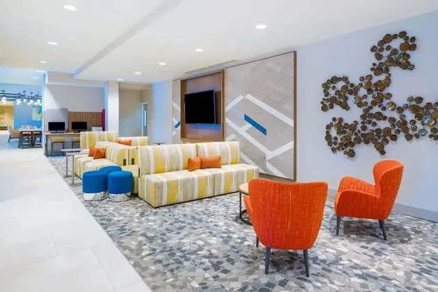 Hilton Garden Inn Brunswick - Lobi