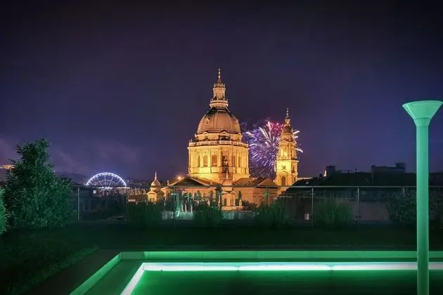 Hilton Garden Inn Budapest City Centre - Dış Mekan