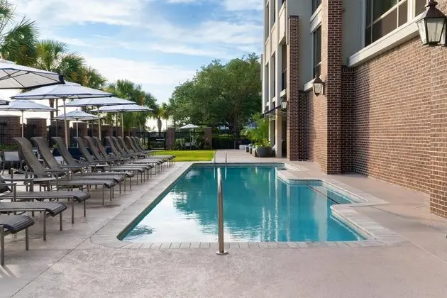 Hilton Garden Inn Charleston - Havuz
