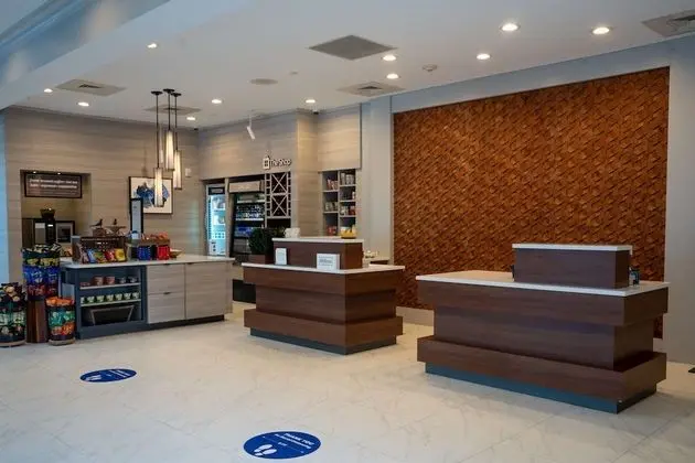 Hilton Garden Inn Charlotte/Concord - Yerinde Yemek