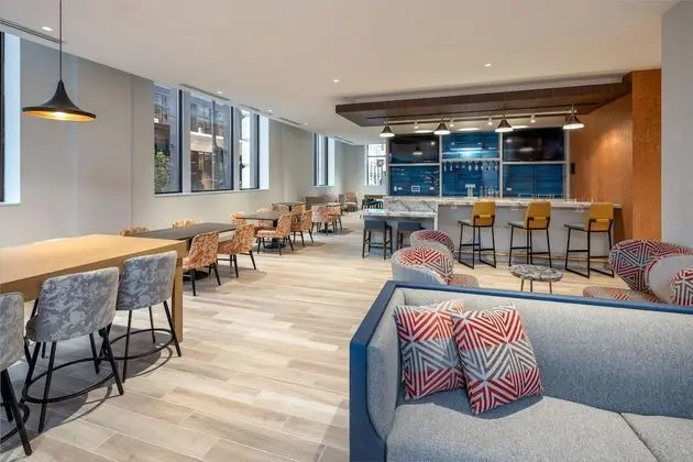 Hilton Garden Inn Chicago Central Loop - Yerinde Yemek