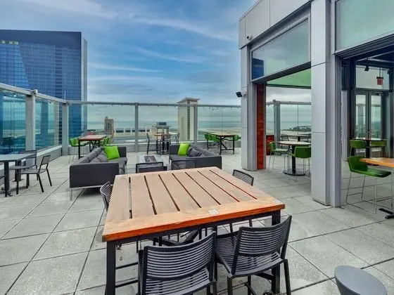 Hilton Garden Inn Chicago McCormick Place - Dış Mekan