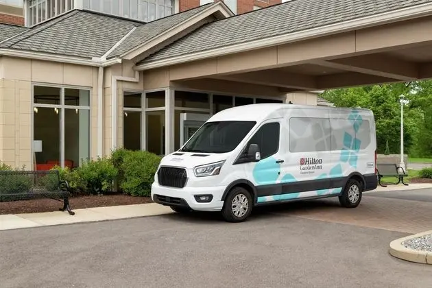 Hilton Garden Inn Cleveland Airport - Dış Mekan