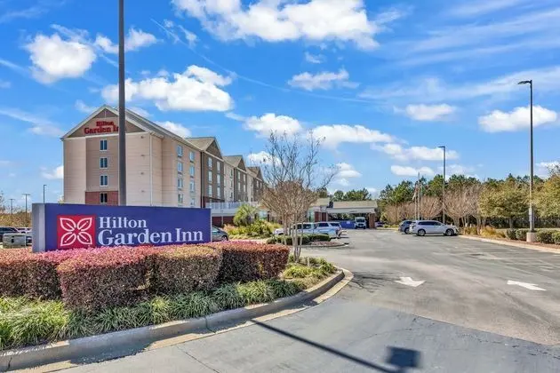 Hilton Garden Inn/Coastal Grand Circle - Dış Mekan