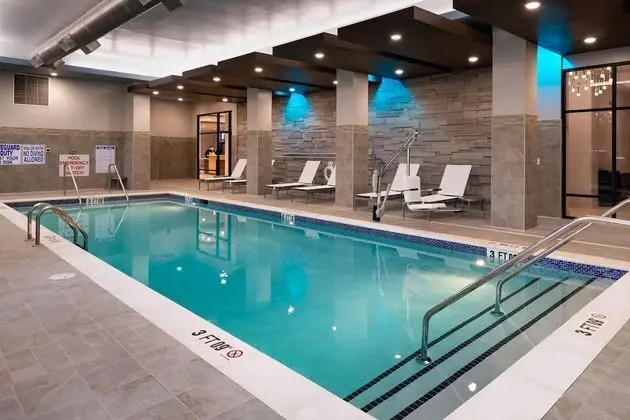 Hilton Garden Inn Columbia Downtown, SC - Havuz