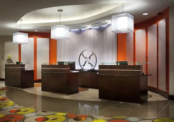 Hilton Garden Inn Denver Cherry Creek - Lobi