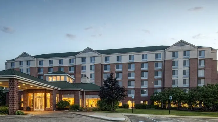 Hilton Garden Inn Detroit Metro Airport - Dış Mekan