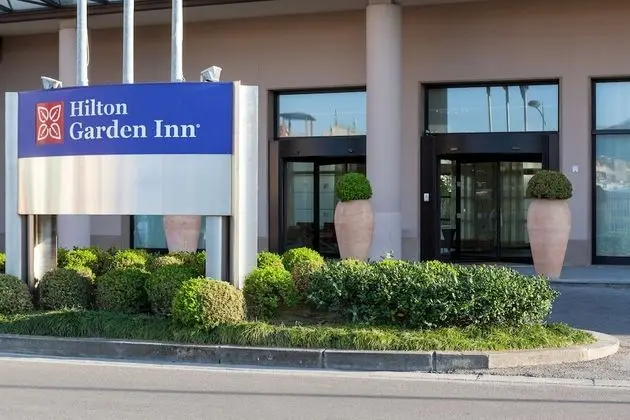 Hilton Garden Inn Florence Novoli - Dış Mekan
