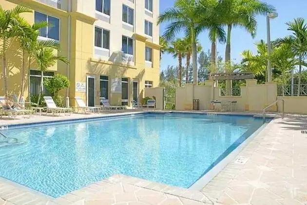 Hilton Garden Inn Fort Lauderdale- Hollywood