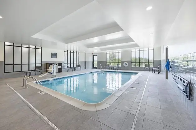 Hilton Garden Inn Gallatin, TN - Havuz