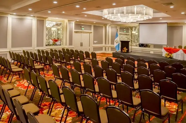 Hilton Garden Inn Guatemala City - İş / Konferans