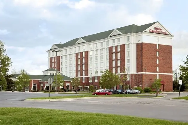 Hilton Garden Inn Hoffman Estates - Dış Mekan