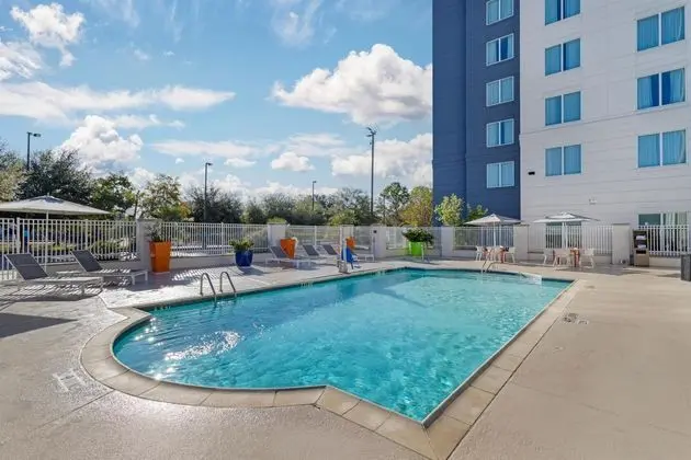 Hilton Garden Inn Houston NW/America Plaza, TX - Havuz
