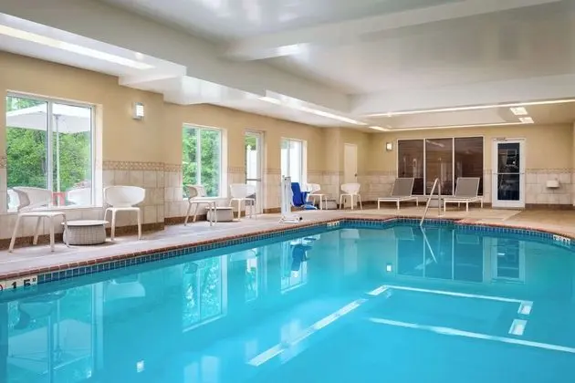 Hilton Garden Inn Huntsville South/Redstone - Havuz