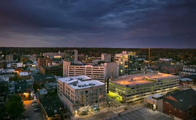 Hilton Garden Inn Iowa City Downtown, IA