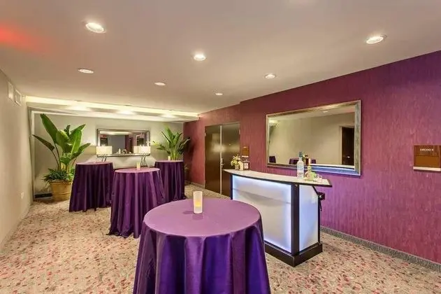 Hilton Garden Inn Irvine/John Wayne Airport, CA
