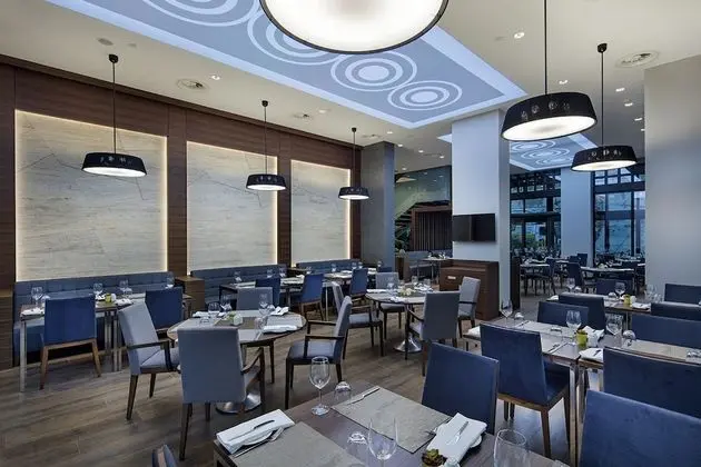 Hilton Garden Inn Izmir Bayrakli - Yerinde Yemek