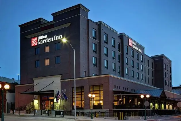 Hilton Garden Inn Lincoln, NE - Öne Çıkan Resim