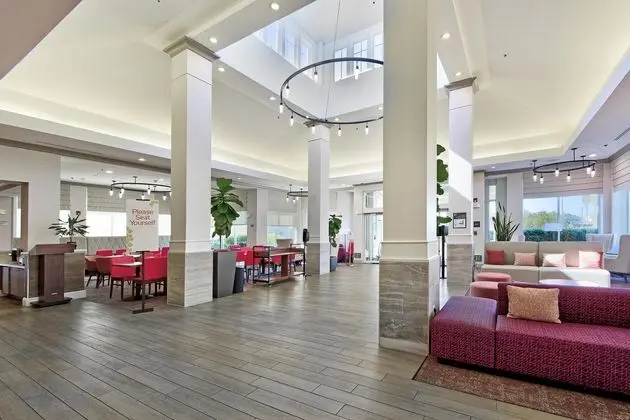 Hilton Garden Inn Livermore - Lobi
