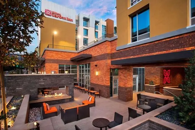 Hilton Garden Inn Los Angeles/Burbank, CA - Dış Mekan