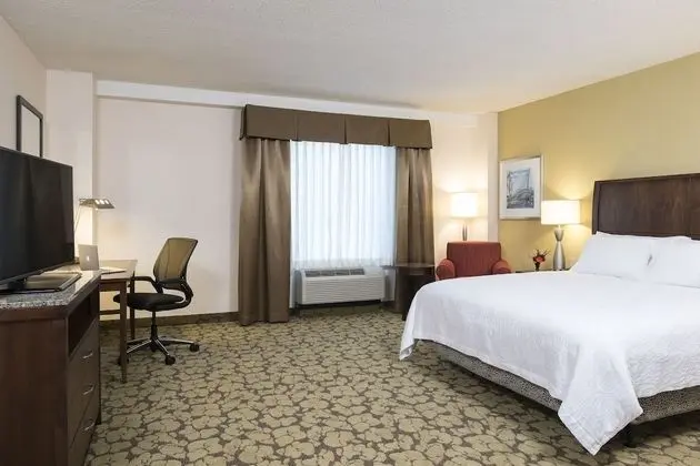 Hilton Garden Inn Louisville Downtown - Oda