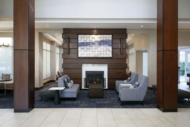 Hilton Garden Inn Melville - Lobi