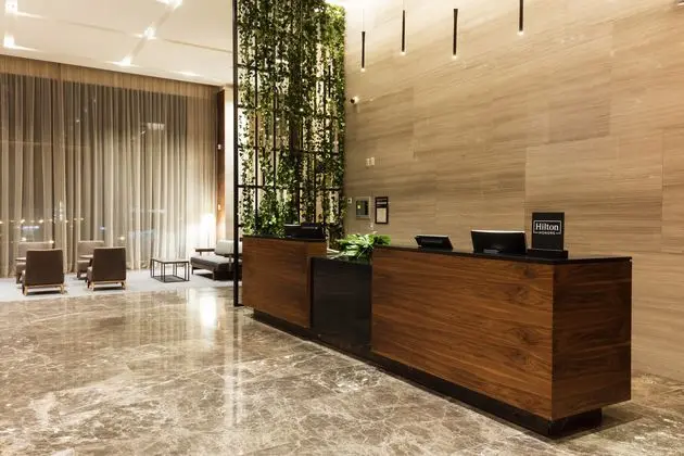 Hilton Garden Inn Merida - Lobi