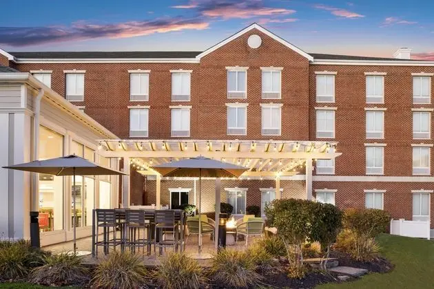 Hilton Garden Inn Mystic/Groton - Dış Mekan