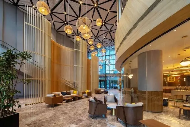 Hilton Garden Inn Nantong Xinghu - Lobi
