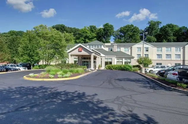 Hilton Garden Inn Norwalk - Dış Mekan